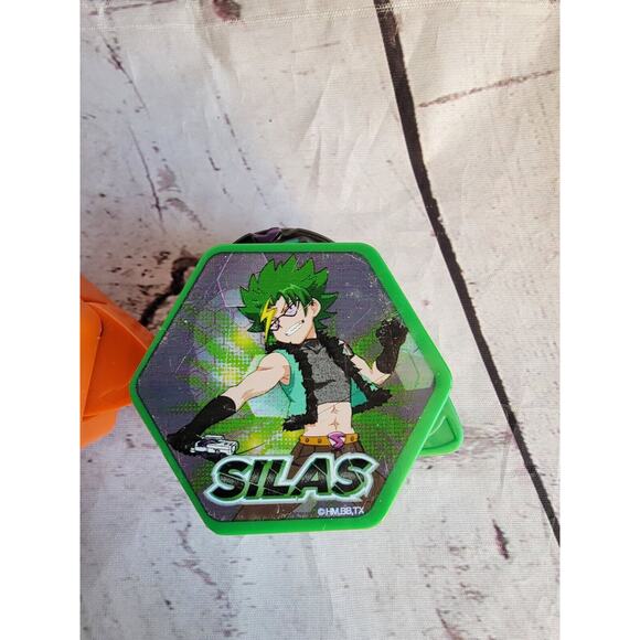 BeyBlade Burst - 2020 McDonalds Happy Meal - Rantaro And Silas - Picture 3 of 10